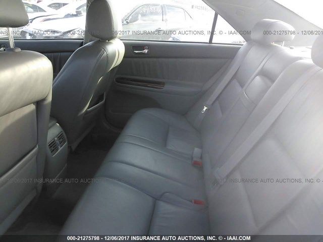 4T1BF30K73U556471 - 2003 TOYOTA CAMRY LE/XLE/SE ვერცხლისფერი ფოტო 8