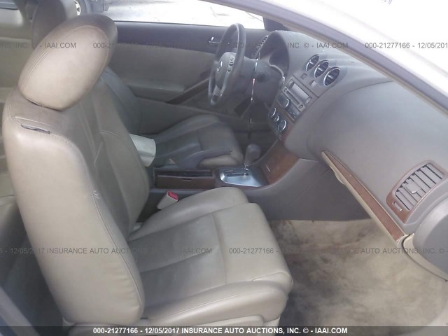 1N4AL24E28C164489 - 2008 NISSAN ALTIMA 2.5S WHITE photo 5