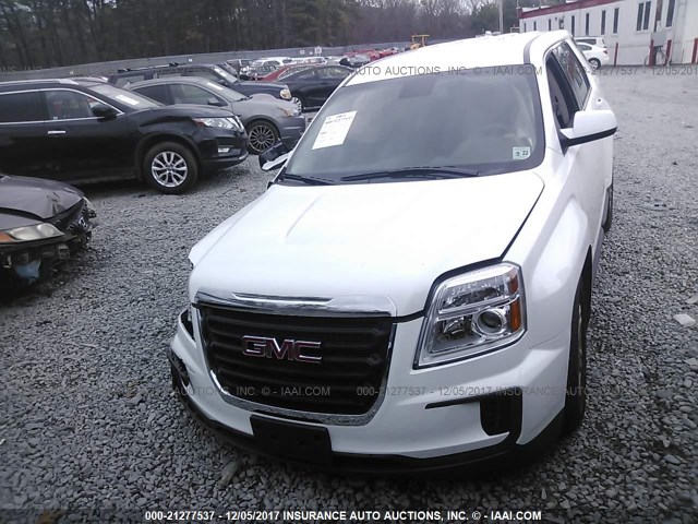 2GKFLSEK4H6255376 - 2017 GMC TERRAIN SLE WHITE photo 2