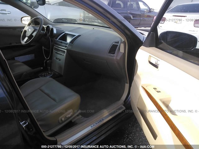 1N4BA41E25C823662 - 2005 NISSAN MAXIMA SE/SL GRAY photo 5