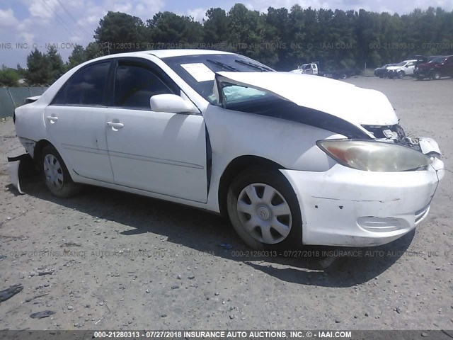 4T1BE32K42U024495 - 2002 TOYOTA CAMRY LE/XLE/SE 白色 照片 1