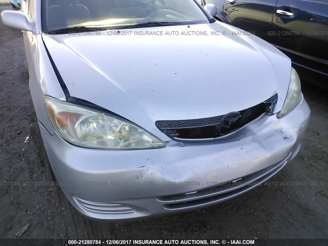 4T1BF32K73U044335 - 2003 TOYOTA CAMRY LE/XLE/SE 银色 照片 6