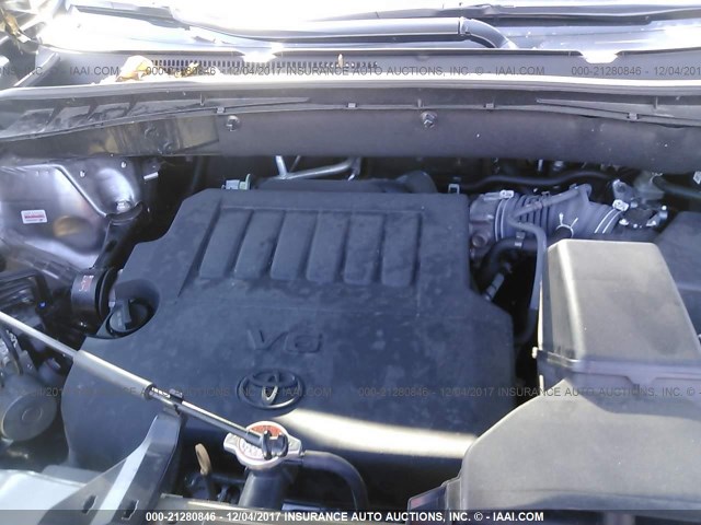 5TDJKRFH3GS275949 - 2016 TOYOTA HIGHLANDER XLE ნაცრისფერი ფოტო 10