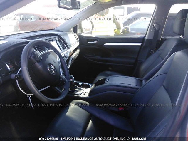 5TDJKRFH3GS275949 - 2016 TOYOTA HIGHLANDER XLE ნაცრისფერი ფოტო 5