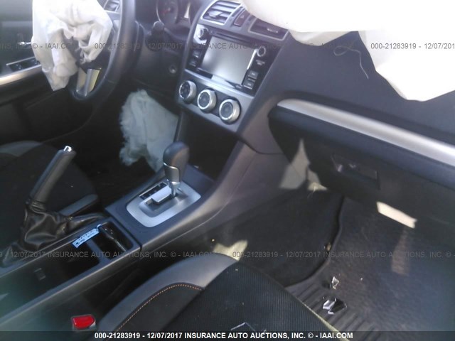 JF2GPABC5G8280308 - 2016 SUBARU CROSSTREK PREMIUM 浅蓝色 照片 5