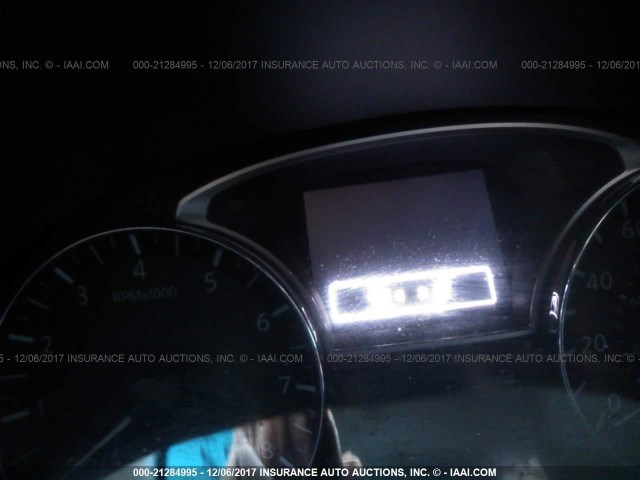 5N1AR2MM7GC666585 - 2016 NISSAN PATHFINDER S/SV/SL/PLATINUM 栗色 照片 7