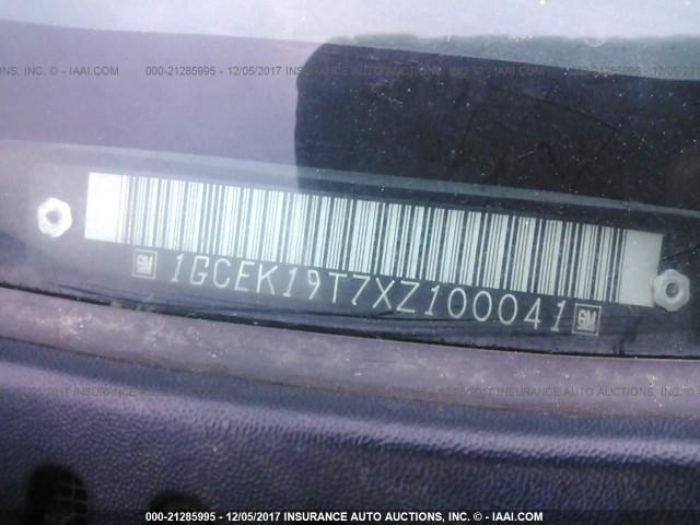 1GCEK19T7XZ100041 - 1999 CHEVROLET SILVERADO K1500 BLACK photo 8