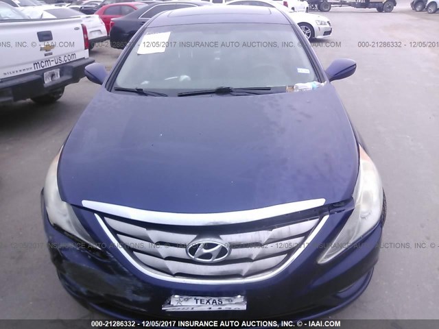 5NPEC4AC0BH109206 - 2011 HYUNDAI SONATA SE/LIMITED BLUE photo 6