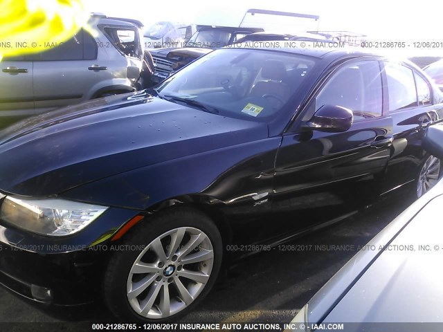 WBAPK5C59BA654034 - 2011 BMW 328 XI SULEV BLACK photo 2