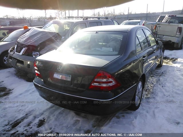 WDBRF56H57F896687 - 2007 MERCEDES-BENZ C 350 BLACK photo 4