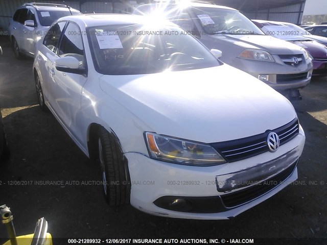 3VWLP7AJXDM354536 - 2013 VOLKSWAGEN JETTA SEL WHITE photo 1