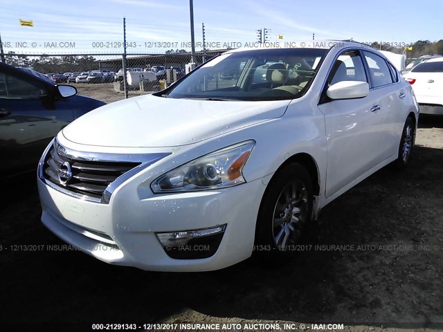 1N4AL3AP9DC278317 - 2013 NISSAN ALTIMA 2.5/S/SV/SL WHITE photo 2