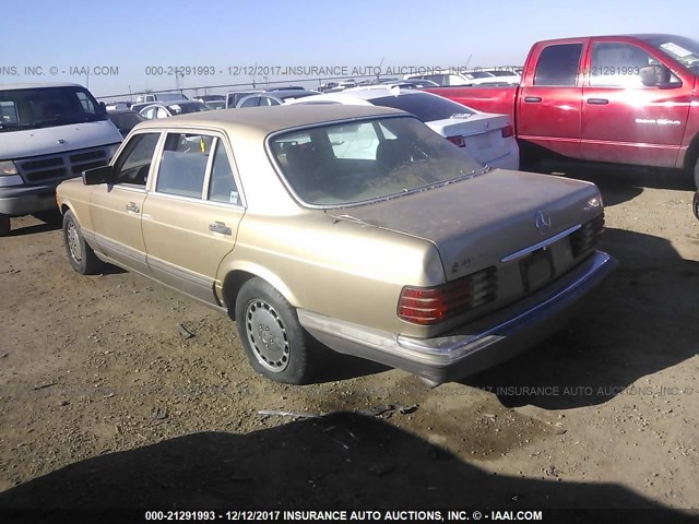 WDBCA35D0HA295726 - 1987 MERCEDES-BENZ 420 SEL GOLD photo 3