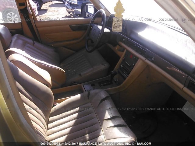 WDBCA35D0HA295726 - 1987 MERCEDES-BENZ 420 SEL GOLD photo 5