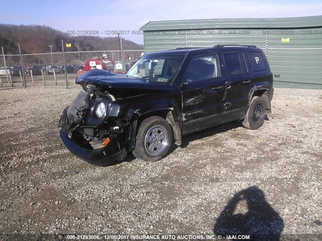 1C4NJRBB3CD630257 - 2012 JEEP PATRIOT SPORT BLACK photo 2