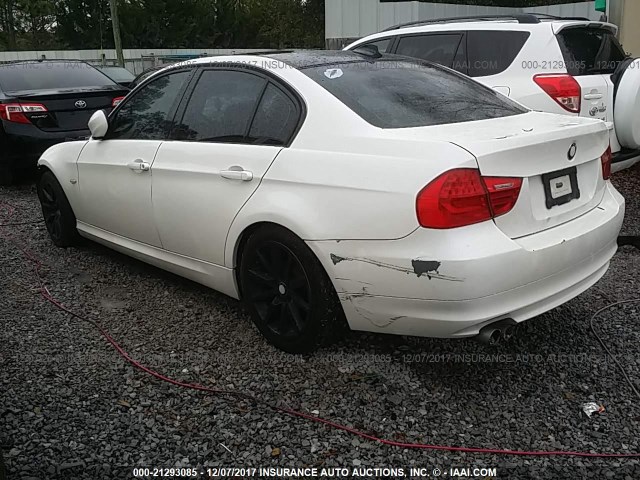 WBAPH7C54BE462023 - 2011 BMW 328 I WHITE photo 3