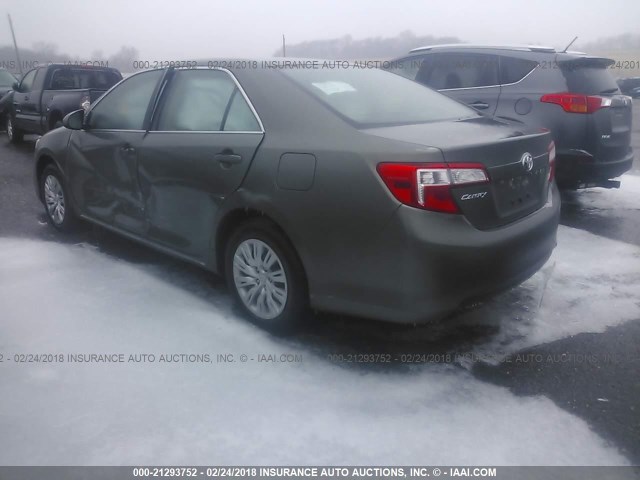 4T4BF1FKXCR180026 - 2012 TOYOTA CAMRY SE/LE/XLE GREEN photo 3