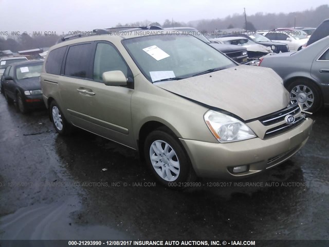 KNDMB233666055345 - 2006 KIA SEDONA EX/LX GOLD photo 1