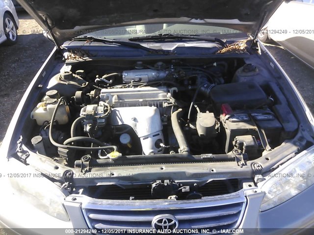 4T1BG22K01U106291 - 2001 TOYOTA CAMRY CE/LE/XLE ყავისფერი ფოტო 10