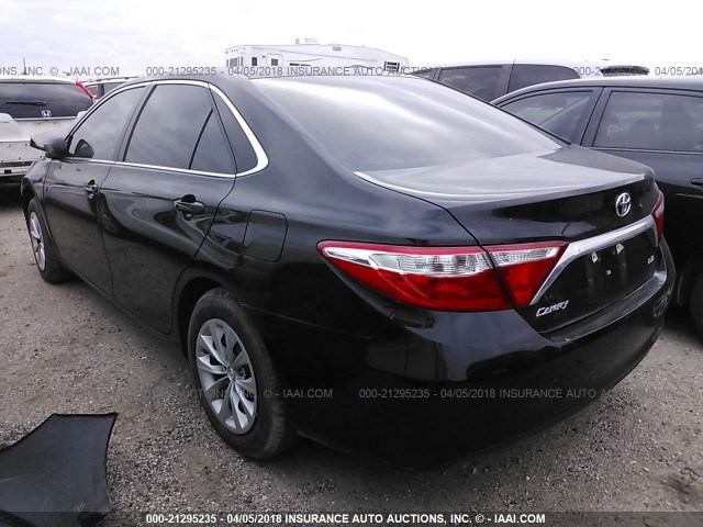 4T4BF1FK8GR577787 - 2016 TOYOTA CAMRY LE/XLE/SE/XSE BLACK photo 3