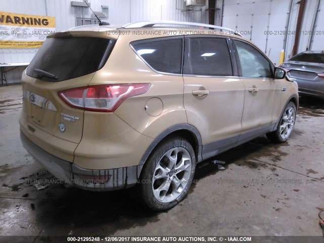 1FMCU9J9XEUD87641 - 2014 FORD ESCAPE TITANIUM GOLD photo 4