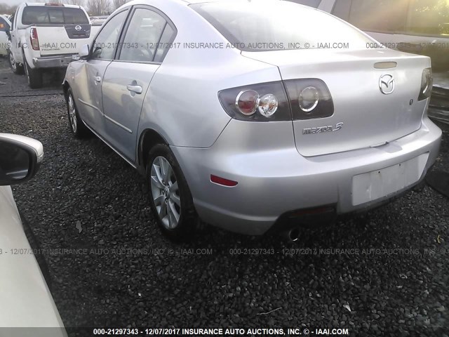 JM1BK32F881873250 - 2008 MAZDA 3 I SILVER photo 3