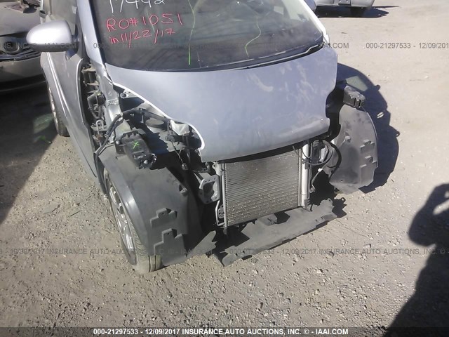 WMEEJ3BA8DK671051 - 2013 SMART FORTWO PURE/PASSION SILVER photo 6