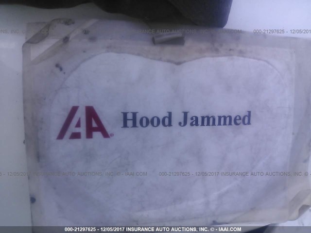 4T1BF1FK8GU143492 - 2016 TOYOTA CAMRY LE/XLE/SE/XSE Blanc photo 10