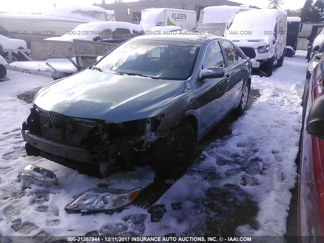 4T4BF3EK8AR071882 - 2010 TOYOTA CAMRY SE/LE/XLE Light Blue photo 2