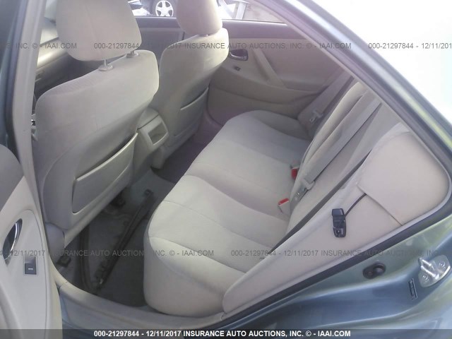 4T4BF3EK8AR071882 - 2010 TOYOTA CAMRY SE/LE/XLE Light Blue photo 8