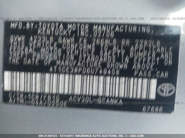 4T1CE38P06U749458 - 2006 TOYOTA CAMRY SOLARA SE/SLE ვერცხლისფერი ფოტო 9