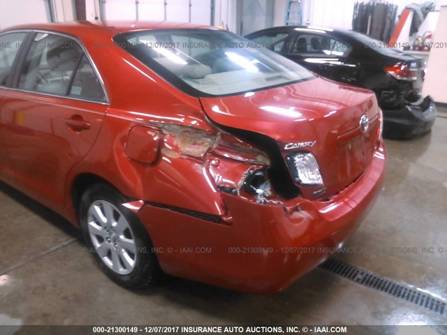 4T1BB46KX9U107545 - 2009 TOYOTA CAMRY HYBRID RED photo 6