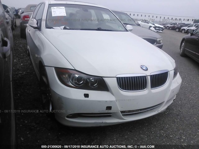 WBAVD53568A282548 - 2008 BMW 335 XI WHITE photo 1