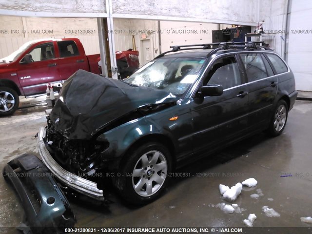WBAEP33445PF05118 - 2005 BMW 325 XIT GREEN photo 2