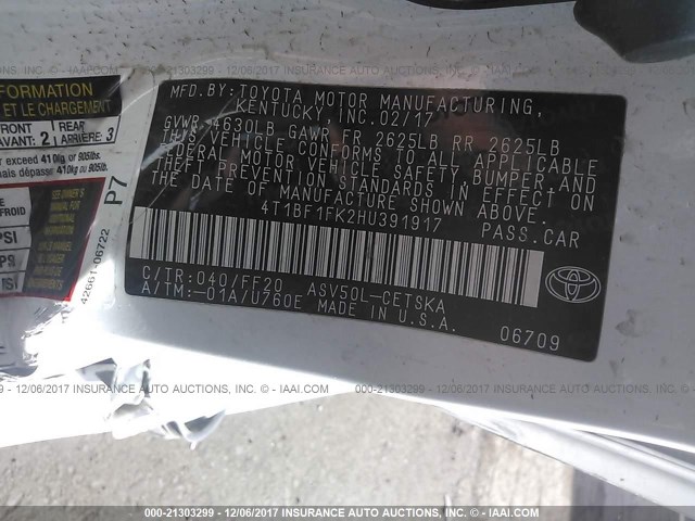 4T1BF1FK2HU391917 - 2017 TOYOTA CAMRY LE/XLE/SE/XSE 白色 照片 9