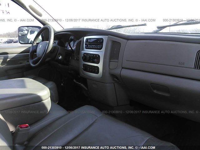 3D3KU28C74G207548 - 2004 DODGE RAM 2500 ST/SLT 白色 照片 5
