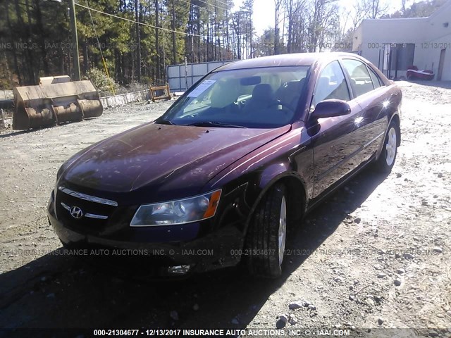 5NPEU46C28H304903 - 2008 HYUNDAI SONATA SE/LIMITED BURGUNDY photo 2