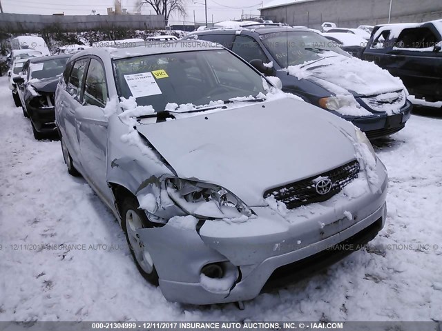 2T1LR30E95C469312 - 2005 TOYOTA COROLLA MATRIX XR SILVER photo 1