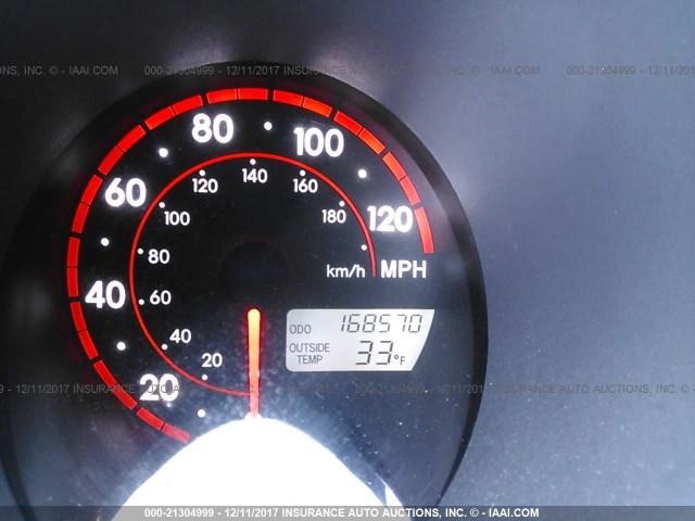 2T1LR30E95C469312 - 2005 TOYOTA COROLLA MATRIX XR SILVER photo 7