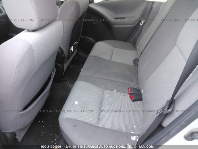 2T1LR30E95C469312 - 2005 TOYOTA COROLLA MATRIX XR SILVER photo 8