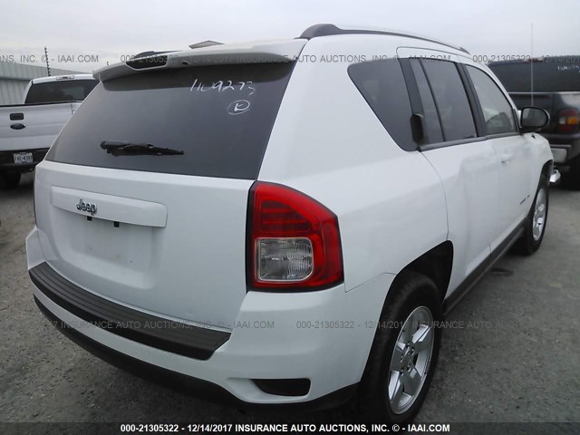 1C4NJCBA6DD115677 - 2013 JEEP COMPASS SPORT WHITE photo 4