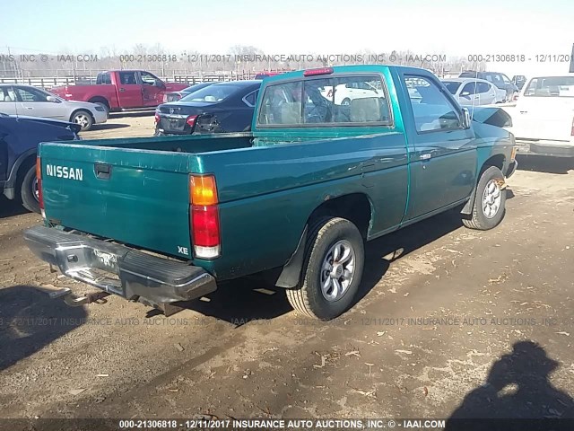 1N6SD11S5TC383033 - 1996 NISSAN TRUCK XE GREEN photo 4