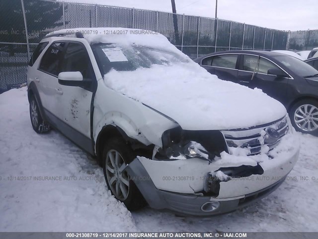 1FMDK02W28GA30953 - 2008 FORD TAURUS X SEL WHITE photo 1