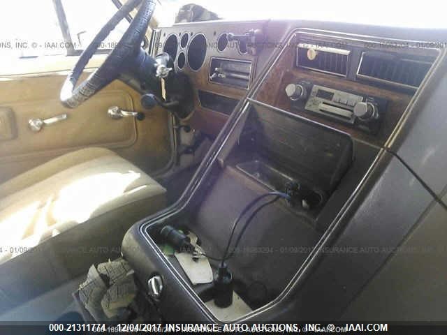 2GBJG31M9D4136532 - 1983 CHEVROLET G30 WHITE photo 5