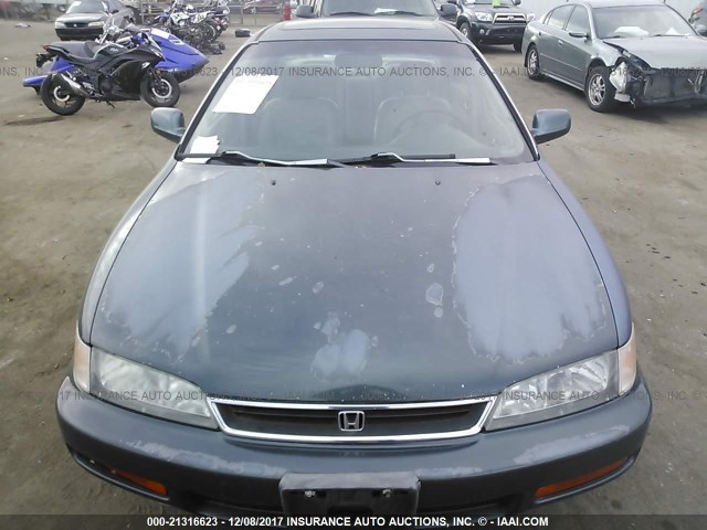 1HGCD5564VA079705 - 1997 HONDA ACCORD EX/EX-R GREEN photo 6