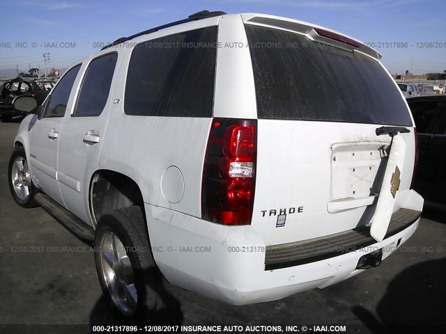 1GNFC13J27R168604 - 2007 CHEVROLET TAHOE C1500 WHITE photo 3