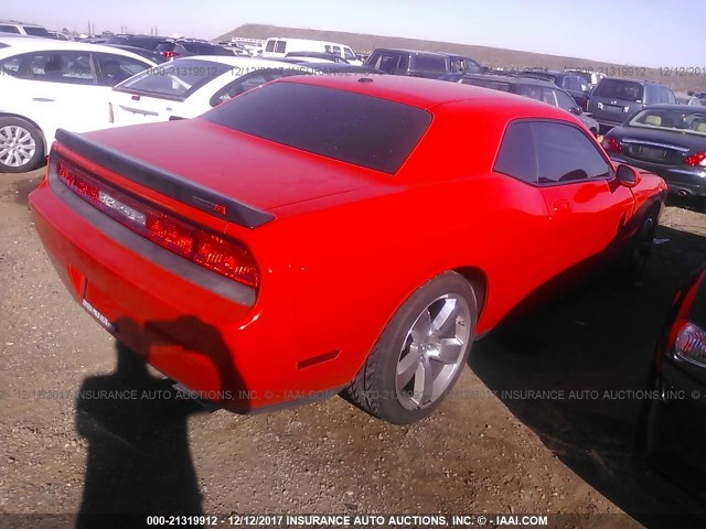 2B3LJ74W08H300356 - 2008 DODGE CHALLENGER SRT-8 ORANGE photo 4