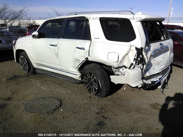 JTEBU5JR7H5475503 - 2017 TOYOTA 4RUNNER SR5 PREM/LTDL/TRAIL/TRD WHITE photo 3