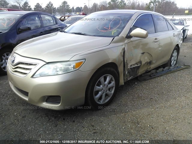 4T1BF3EK9BU124651 - 2011 TOYOTA CAMRY SE/LE/XLE GOLD photo 2