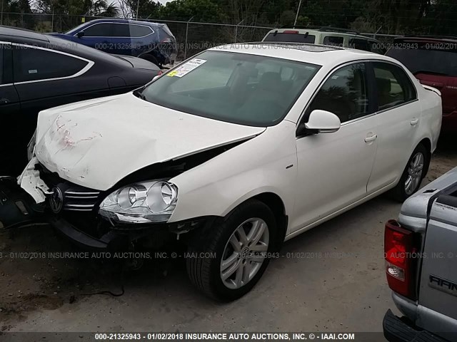 3VWEF71K27M067779 - 2007 VOLKSWAGEN JETTA WOLFSBURG 白色 照片 2
